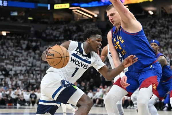 圣诞夜豪言30+！爱德华兹剑指掘金 交锋史藏底气