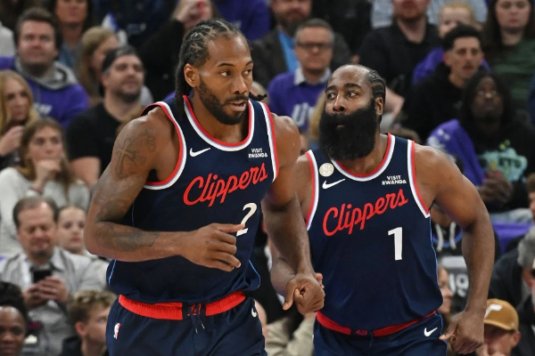  险胜！莱昂纳德33分哈登22分，快船鏖战擒奇才豪取4连胜